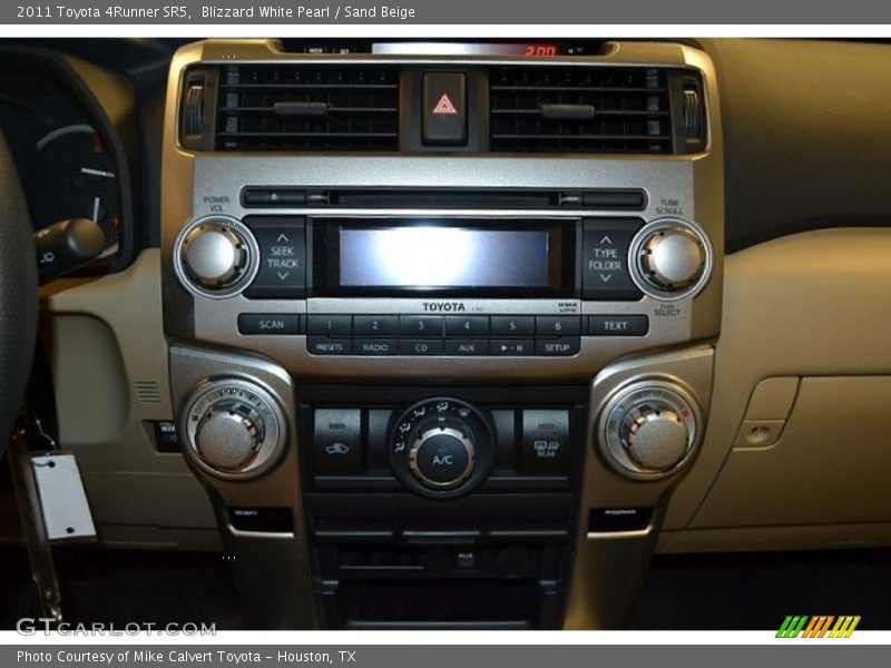 Blizzard White Pearl / Sand Beige 2011 Toyota 4Runner SR5