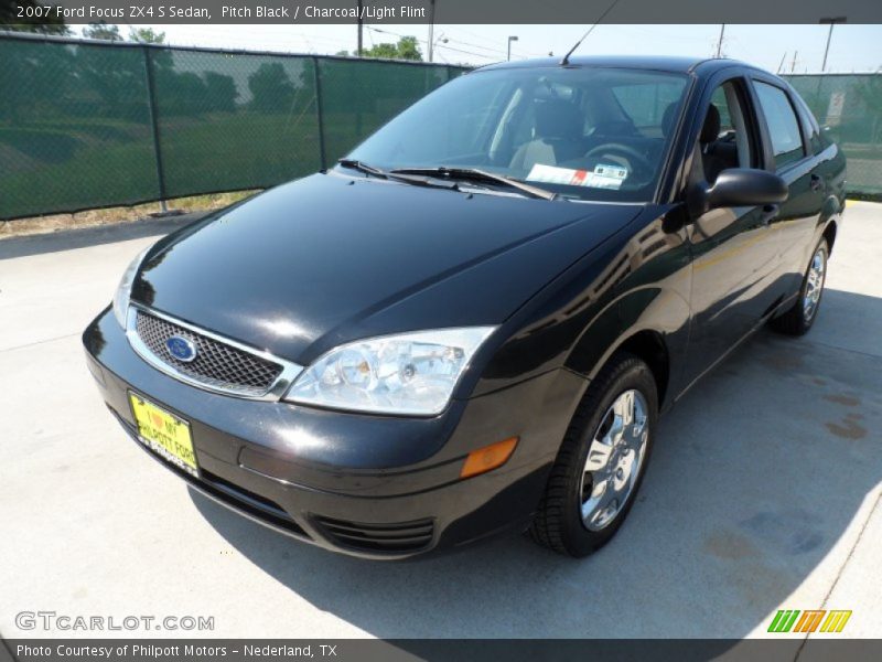 Pitch Black / Charcoal/Light Flint 2007 Ford Focus ZX4 S Sedan