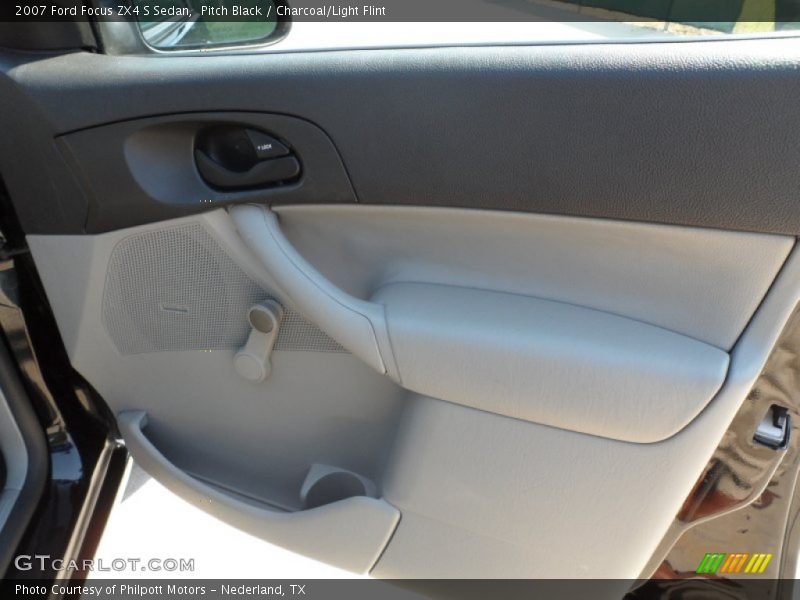 Pitch Black / Charcoal/Light Flint 2007 Ford Focus ZX4 S Sedan