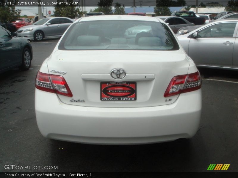 Super White / Ash 2011 Toyota Camry LE