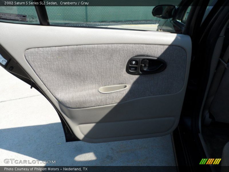 Cranberry / Gray 2002 Saturn S Series SL2 Sedan