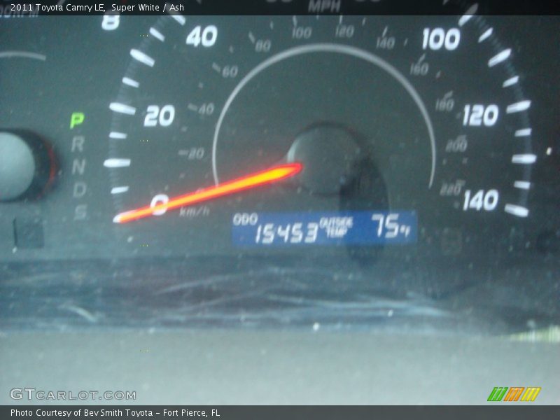 Super White / Ash 2011 Toyota Camry LE