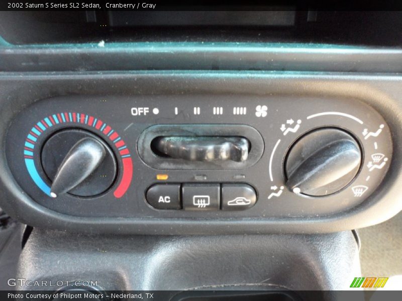 Cranberry / Gray 2002 Saturn S Series SL2 Sedan