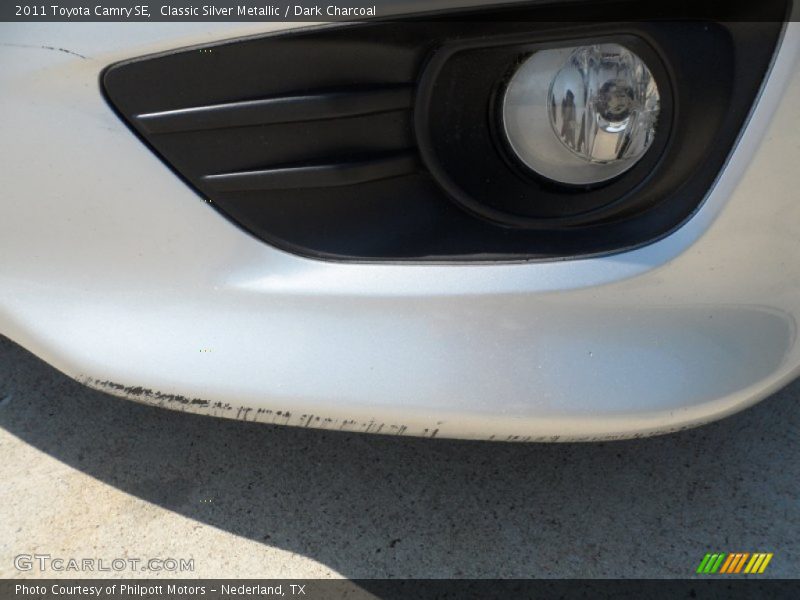 Classic Silver Metallic / Dark Charcoal 2011 Toyota Camry SE