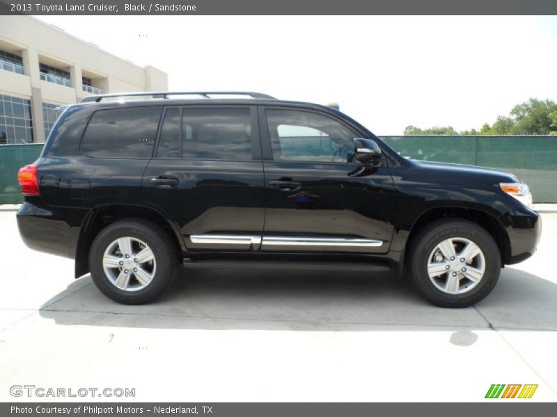  2013 Land Cruiser  Black