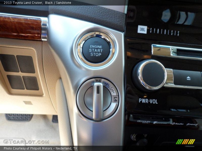 Controls of 2013 Land Cruiser 