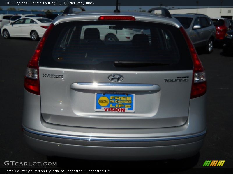 Quicksilver / Black 2010 Hyundai Elantra Touring SE