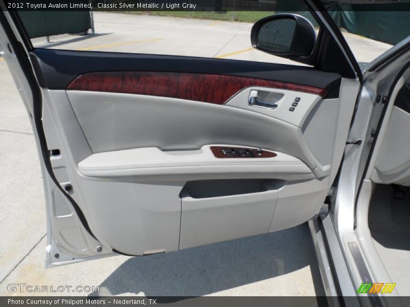 Classic Silver Metallic / Light Gray 2012 Toyota Avalon Limited