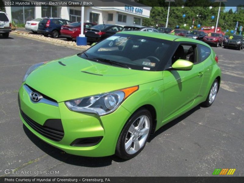 Front 3/4 View of 2012 Veloster 
