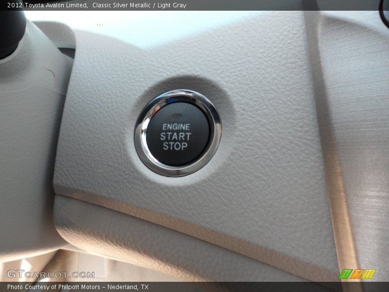 Classic Silver Metallic / Light Gray 2012 Toyota Avalon Limited