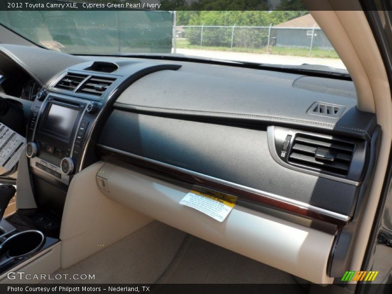 Cypress Green Pearl / Ivory 2012 Toyota Camry XLE