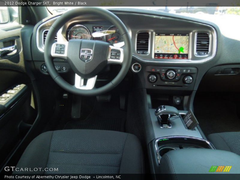 Bright White / Black 2012 Dodge Charger SXT