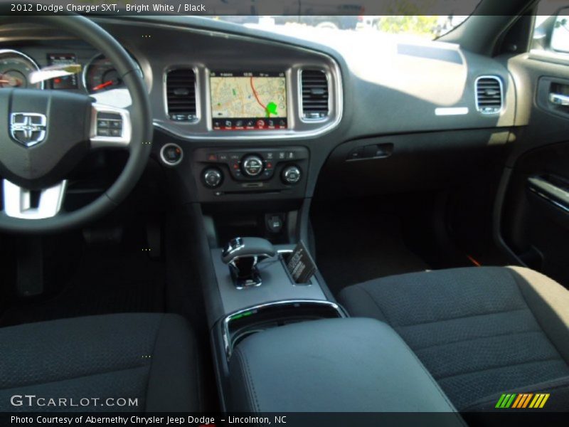 Bright White / Black 2012 Dodge Charger SXT