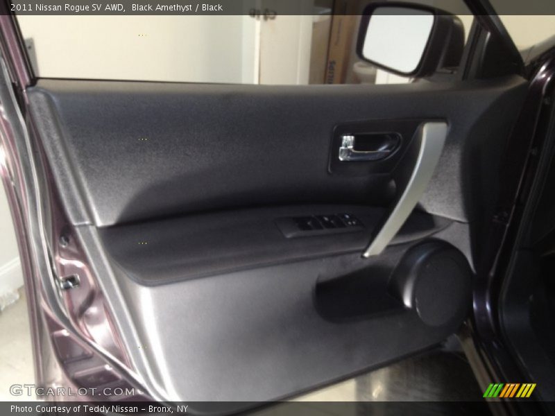 Black Amethyst / Black 2011 Nissan Rogue SV AWD