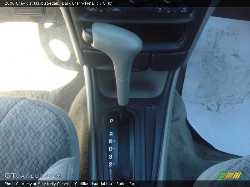 Dark Cherry Metallic / Gray 2000 Chevrolet Malibu Sedan
