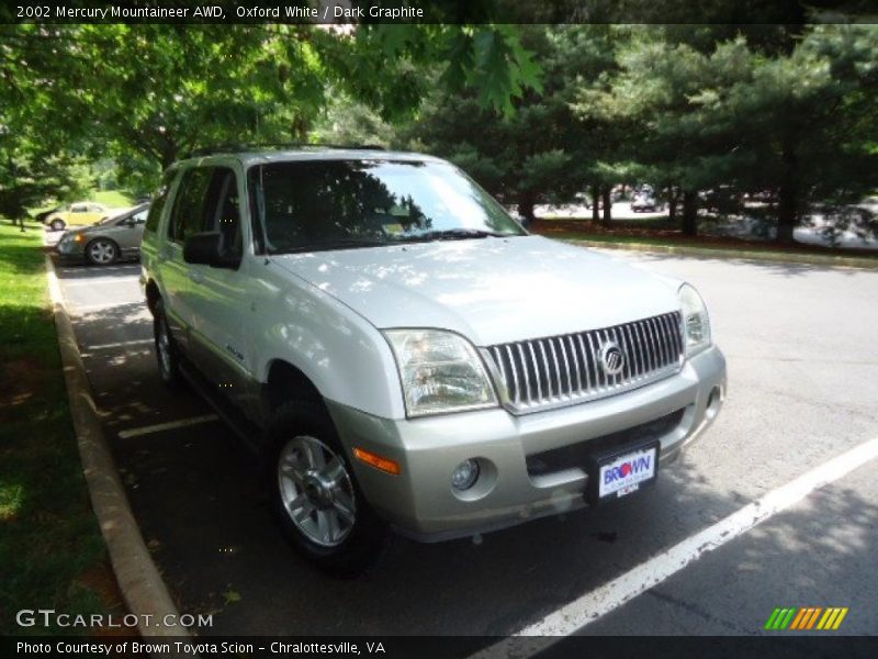 Oxford White / Dark Graphite 2002 Mercury Mountaineer AWD