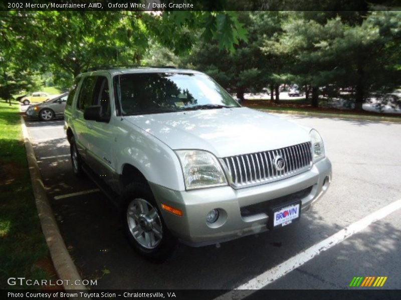 Oxford White / Dark Graphite 2002 Mercury Mountaineer AWD