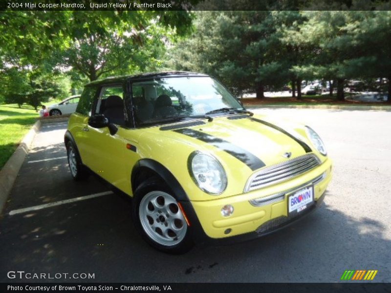 Liquid Yellow / Panther Black 2004 Mini Cooper Hardtop