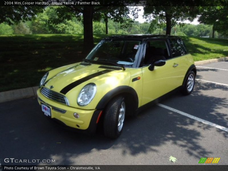 Liquid Yellow / Panther Black 2004 Mini Cooper Hardtop