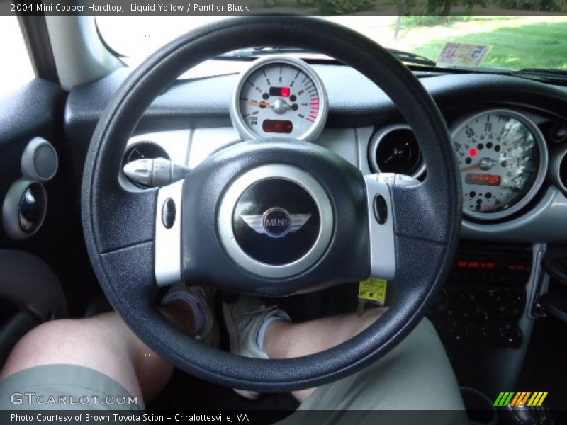 Liquid Yellow / Panther Black 2004 Mini Cooper Hardtop