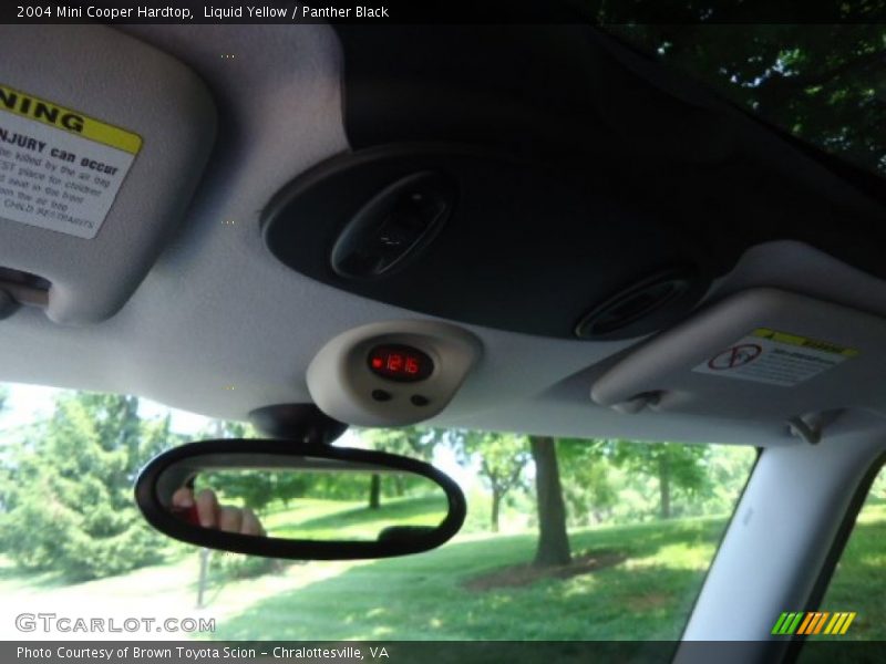 Liquid Yellow / Panther Black 2004 Mini Cooper Hardtop