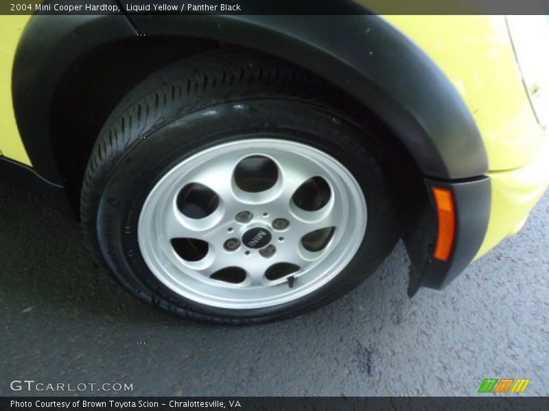 Liquid Yellow / Panther Black 2004 Mini Cooper Hardtop