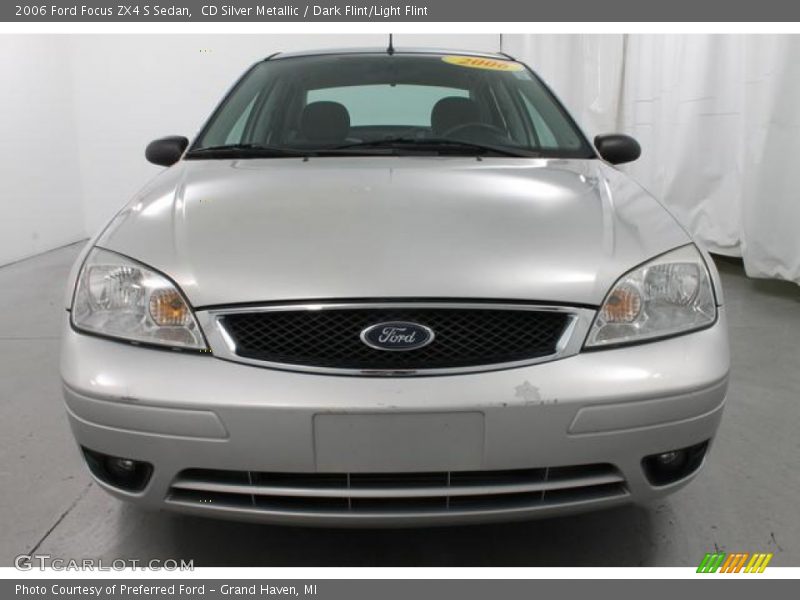 CD Silver Metallic / Dark Flint/Light Flint 2006 Ford Focus ZX4 S Sedan