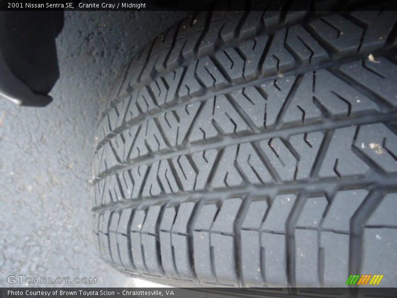 Granite Gray / Midnight 2001 Nissan Sentra SE