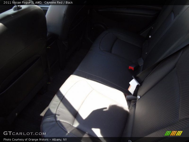 Cayenne Red / Black 2011 Nissan Rogue SL AWD