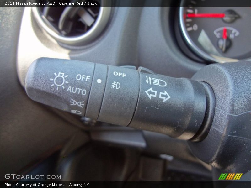 Cayenne Red / Black 2011 Nissan Rogue SL AWD