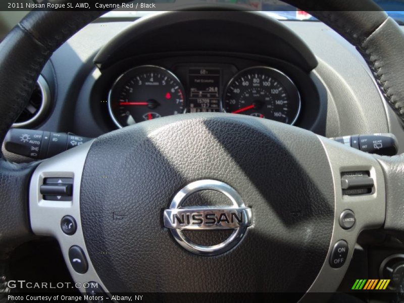 Cayenne Red / Black 2011 Nissan Rogue SL AWD