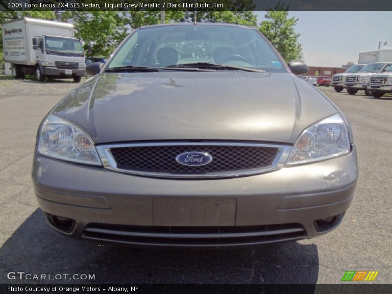 Liquid Grey Metallic / Dark Flint/Light Flint 2005 Ford Focus ZX4 SES Sedan
