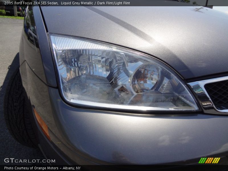 Liquid Grey Metallic / Dark Flint/Light Flint 2005 Ford Focus ZX4 SES Sedan