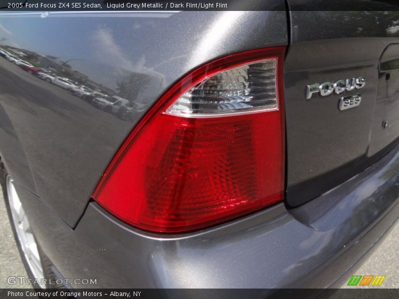 Liquid Grey Metallic / Dark Flint/Light Flint 2005 Ford Focus ZX4 SES Sedan