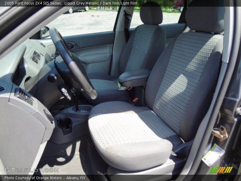 Liquid Grey Metallic / Dark Flint/Light Flint 2005 Ford Focus ZX4 SES Sedan