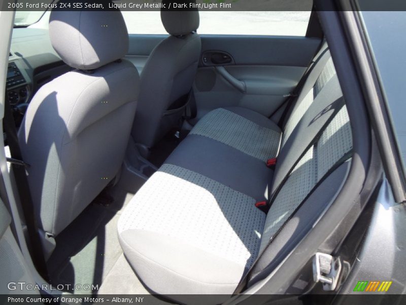Liquid Grey Metallic / Dark Flint/Light Flint 2005 Ford Focus ZX4 SES Sedan