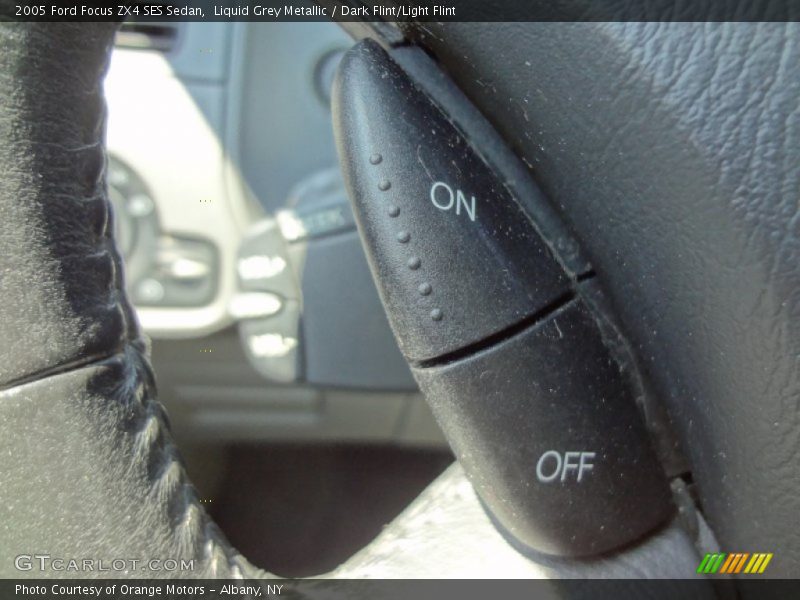 Liquid Grey Metallic / Dark Flint/Light Flint 2005 Ford Focus ZX4 SES Sedan