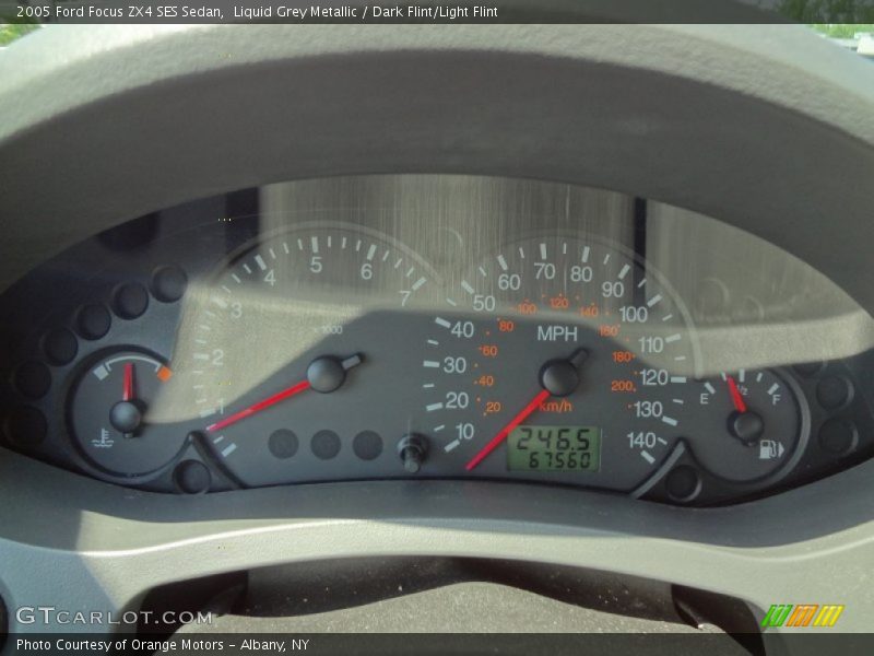 Liquid Grey Metallic / Dark Flint/Light Flint 2005 Ford Focus ZX4 SES Sedan