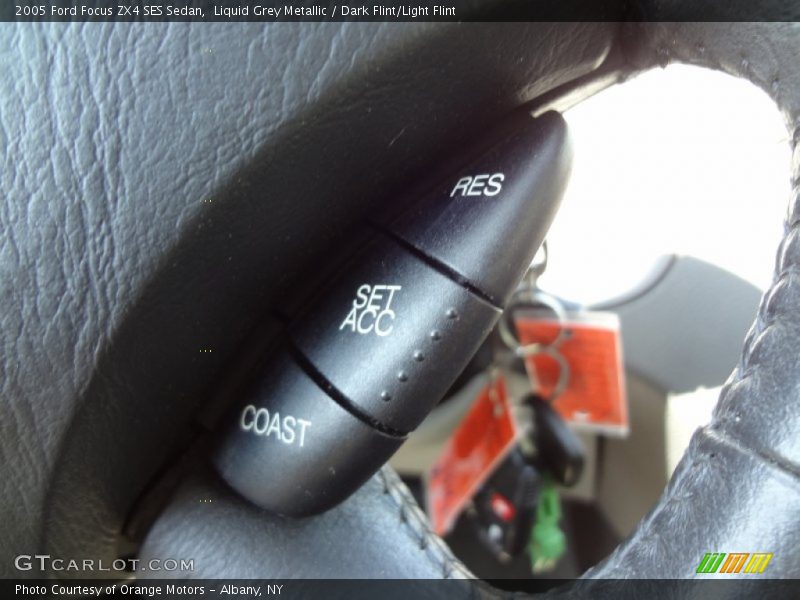 Liquid Grey Metallic / Dark Flint/Light Flint 2005 Ford Focus ZX4 SES Sedan