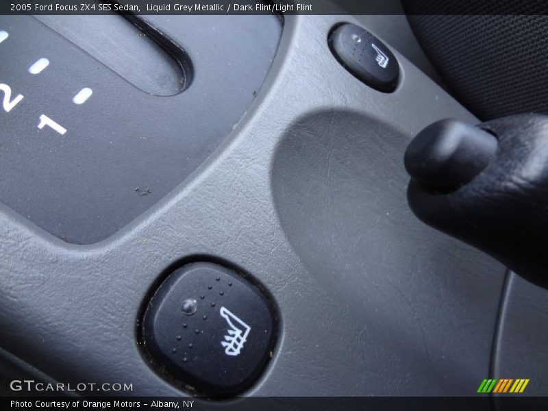 Liquid Grey Metallic / Dark Flint/Light Flint 2005 Ford Focus ZX4 SES Sedan