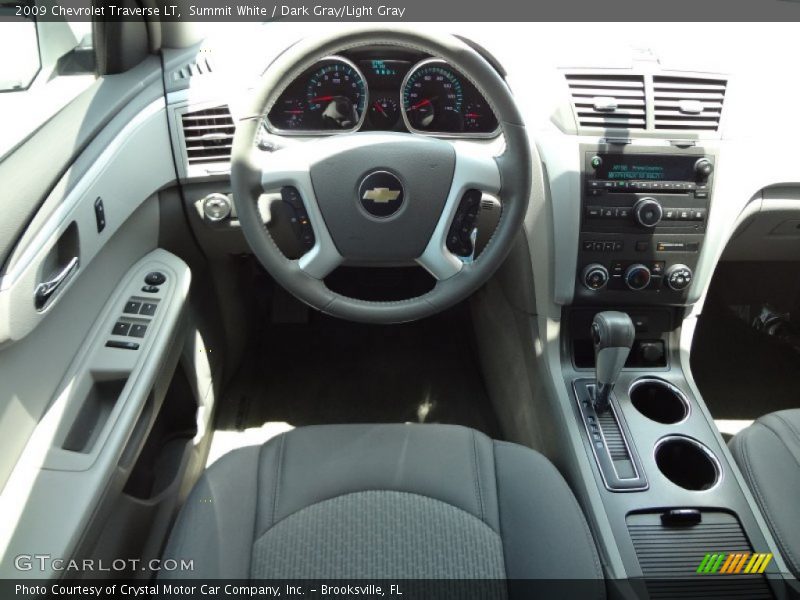 Summit White / Dark Gray/Light Gray 2009 Chevrolet Traverse LT
