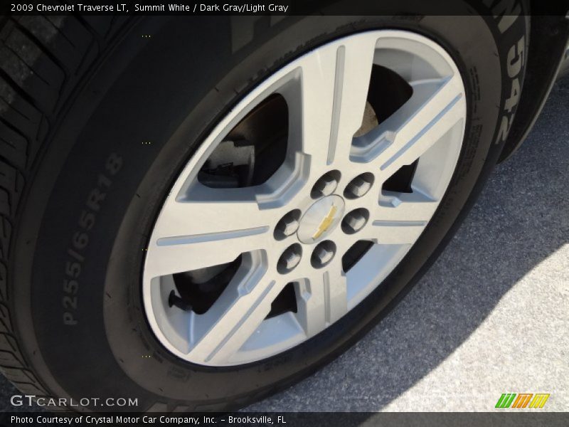 Summit White / Dark Gray/Light Gray 2009 Chevrolet Traverse LT