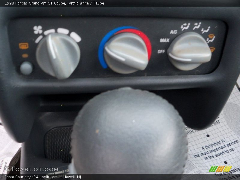 Arctic White / Taupe 1998 Pontiac Grand Am GT Coupe