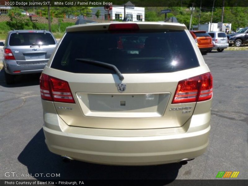 White Gold / Pastel Pebble Beige 2010 Dodge Journey SXT
