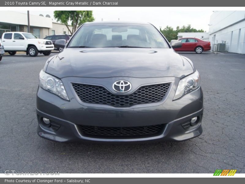 Magnetic Gray Metallic / Dark Charcoal 2010 Toyota Camry SE