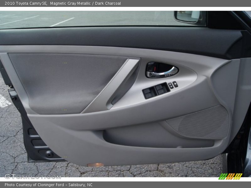 Magnetic Gray Metallic / Dark Charcoal 2010 Toyota Camry SE