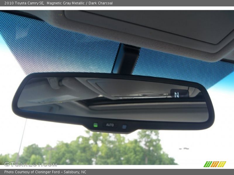 Magnetic Gray Metallic / Dark Charcoal 2010 Toyota Camry SE