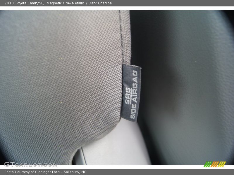 Magnetic Gray Metallic / Dark Charcoal 2010 Toyota Camry SE