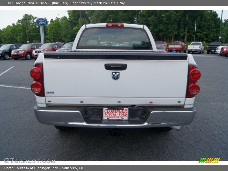 Bright White / Medium Slate Gray 2007 Dodge Ram 1500 ST Quad Cab