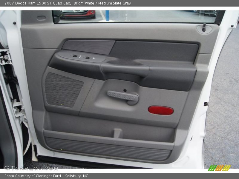 Bright White / Medium Slate Gray 2007 Dodge Ram 1500 ST Quad Cab